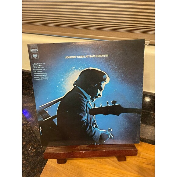 Johnny Cash - At San Quentin - 1969 - Picture 2 of 5